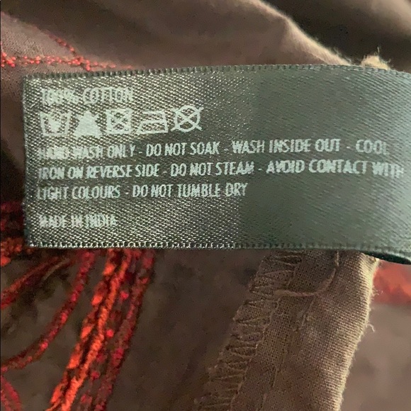 ROCHA.JOHN ROCHA * Size 14 * Embroidered and Sequin Top * Brown & Red - Picture 8 of 8